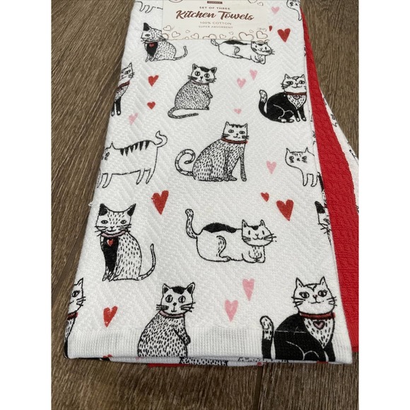 Set 3 CATS Black White Red Kitchen Towels Cat Mom Pink Hearts Mothers Day NEW - Picture 2 of 4